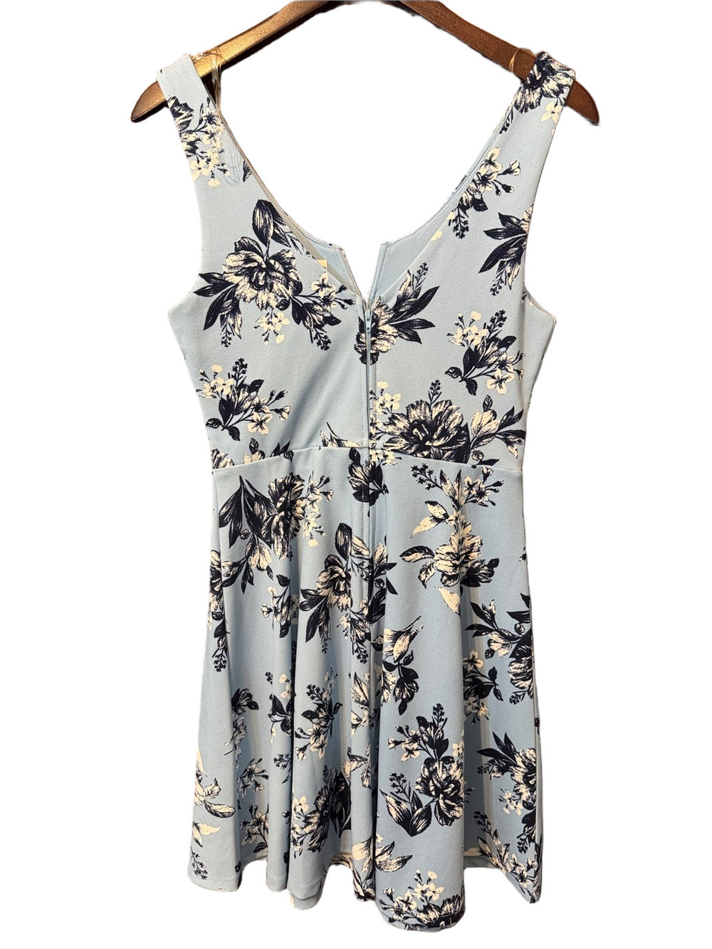 Trixxi Light Blue Floral V-Notch Fit & Flare Mini Dress Size S NWT - Picture 3 of 3